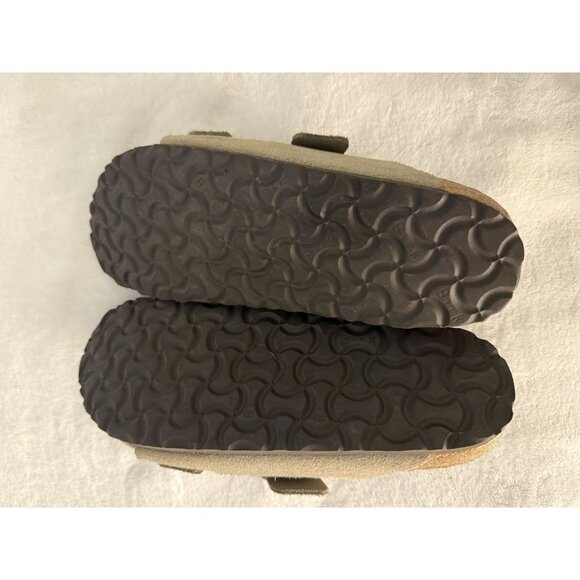 Birkenstock Arizona Suede Womens Sz 39 Taupe Sandals Ladies US 8 Men's US 6 - Picture 6 of 9